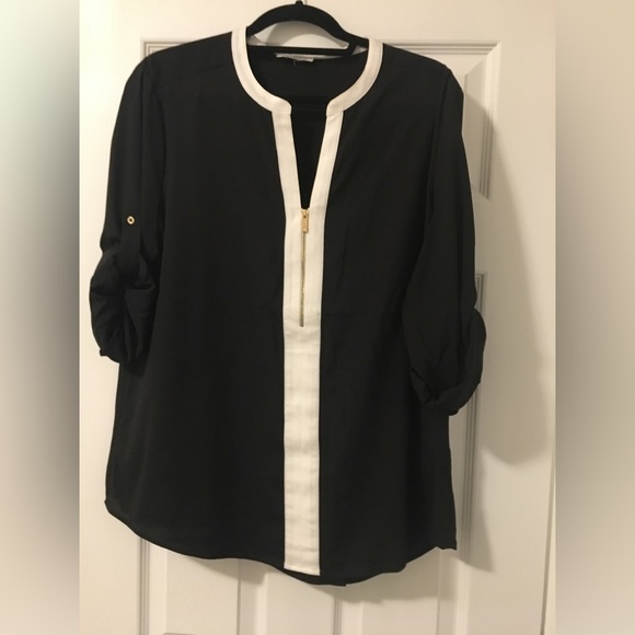 COPY - Calvin Klein Blouse - Picture 2 of 2